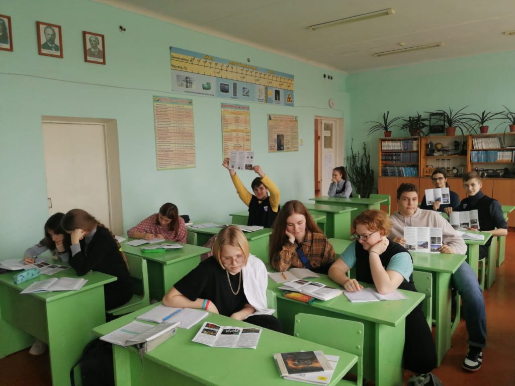 Профориентационные встречи преподавателей с учащимися школ городов Тульской области
